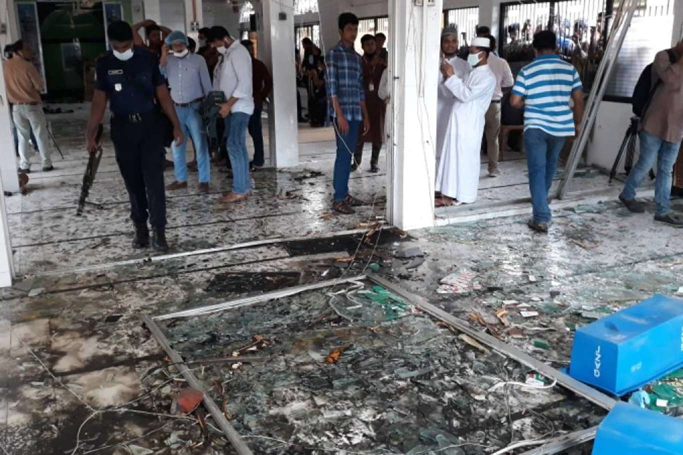 شمار جان باختگان انفجار در مسجدی در بنگلادش به 27 نفر افزایش یافت